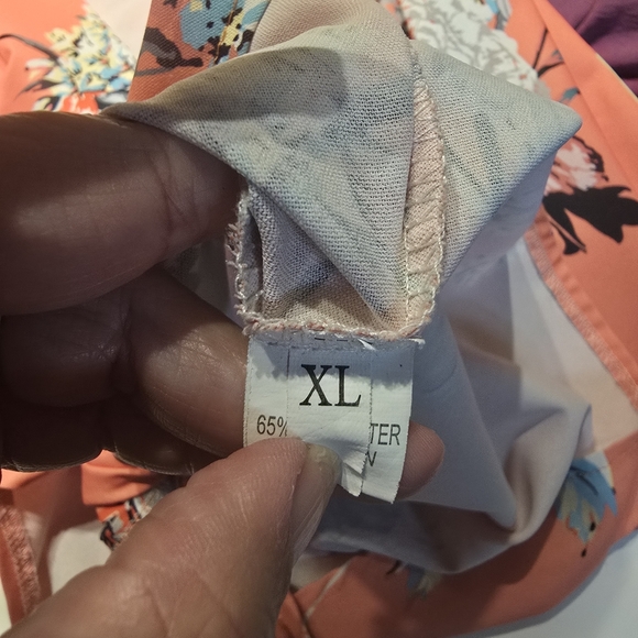 Floral Coral Women's Top - Picture 3 of 5